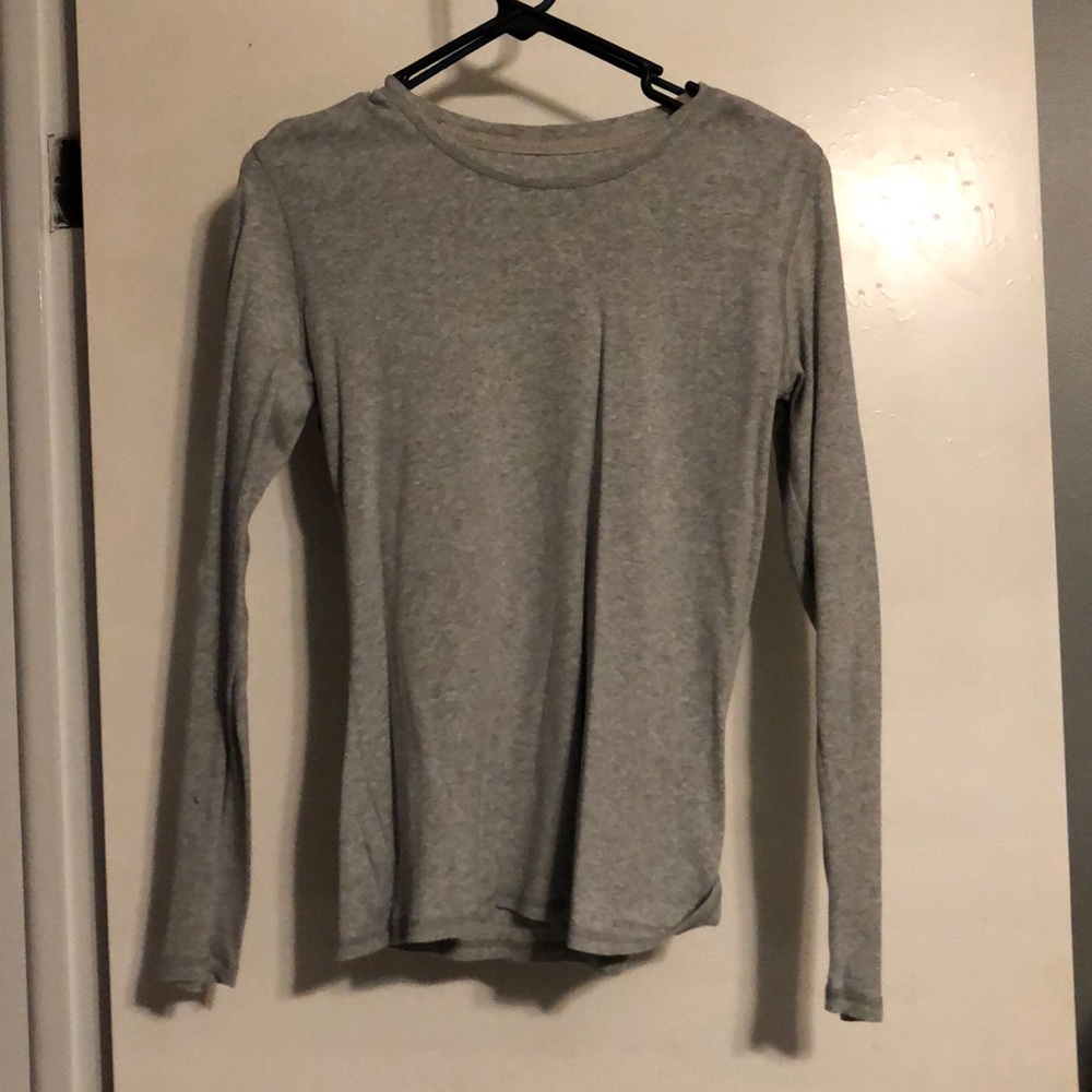 Women’s carhartt long sleeve